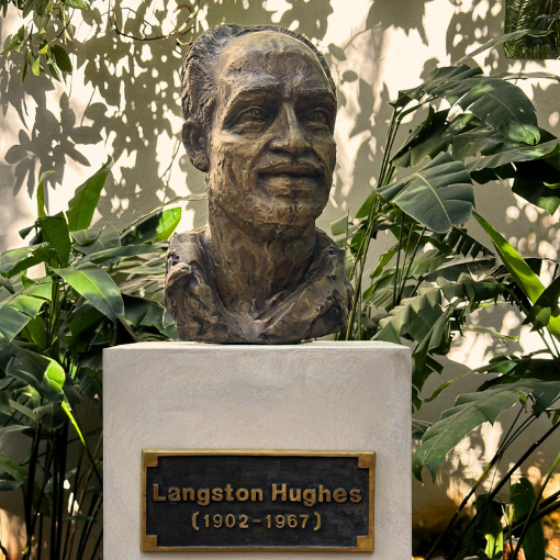 Langston hughes Cuba Sculpture SQR 1